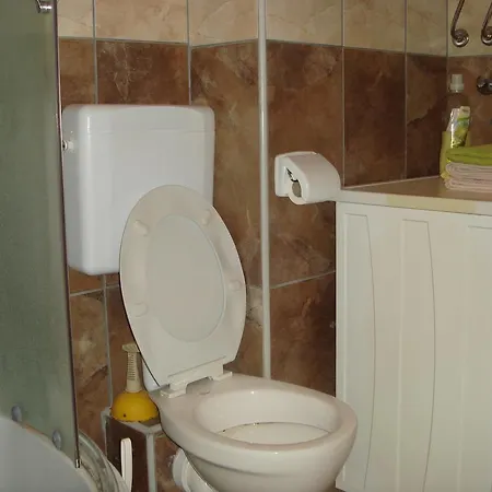 Apartment Rogosic 아파트 *