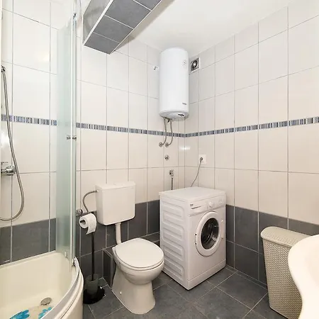Apartment Rogosic 아파트 *