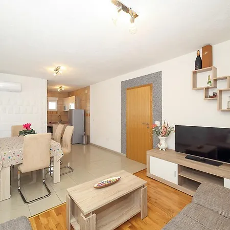Apartment Apartment Rogosic *