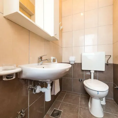 Apartment Rogosic Split